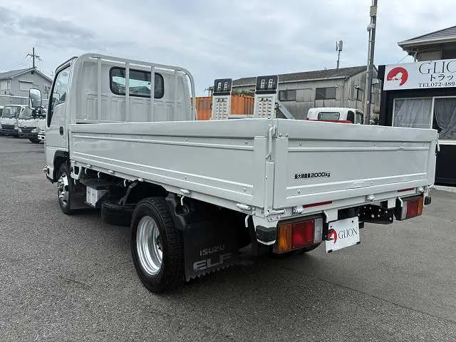いすゞ エルフ TPG-NJR85A(2WD)の写真8