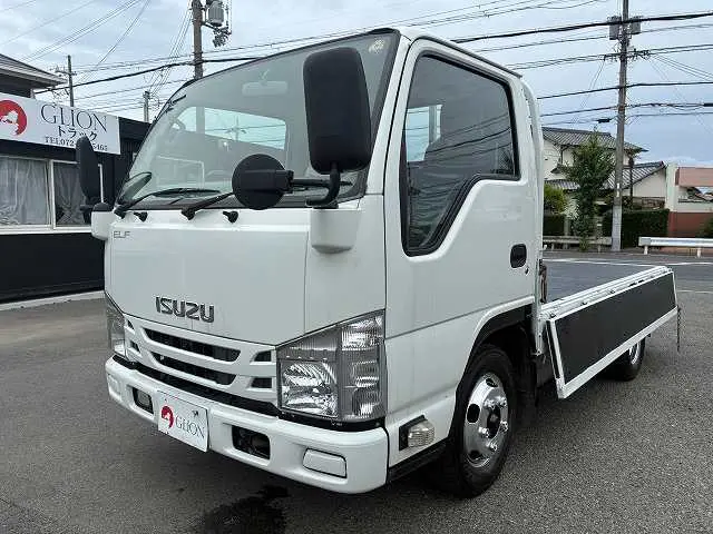 いすゞ エルフ TPG-NJR85A(2WD)の写真9
