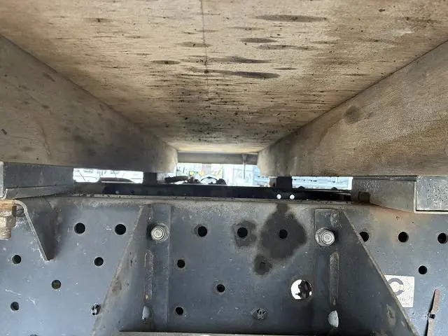 いすゞ エルフ TPG-NJR85A(2WD)の写真37