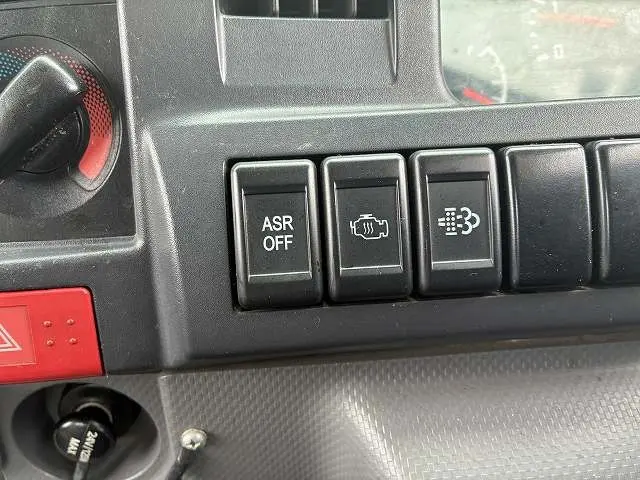 いすゞ エルフ TPG-NJR85A(2WD)の写真45