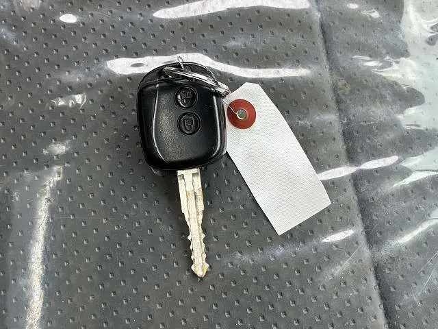 いすゞ エルフ TPG-NJR85A(2WD)の写真49