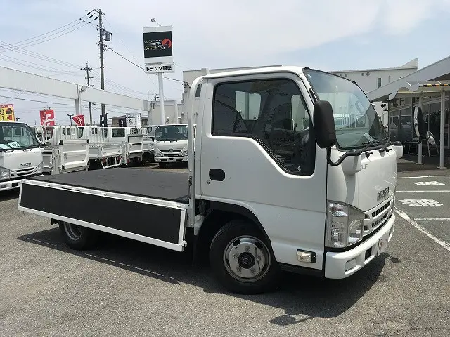 いすゞ エルフ TPG-NJR85A(2WD)の写真10