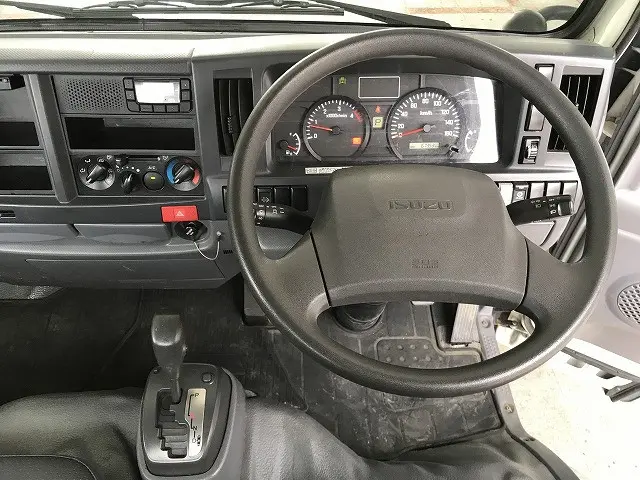 いすゞ エルフ TPG-NJR85A(2WD)の写真25