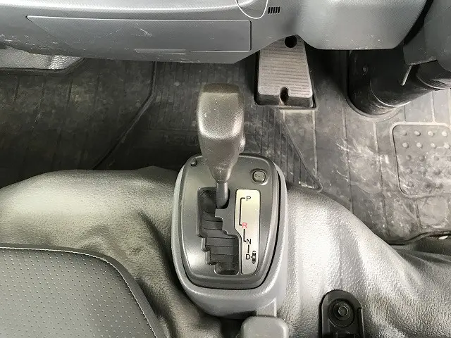 いすゞ エルフ TPG-NJR85A(2WD)の写真26