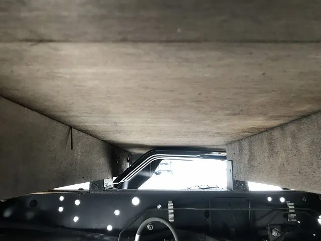 いすゞ エルフ TPG-NJR85A(2WD)の写真37