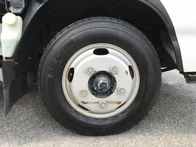 いすゞ エルフ TPG-NJR85A(2WD)の写真39