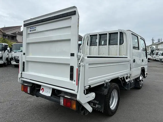 いすゞ エルフ TPG-NJR85A(2WD)の写真6