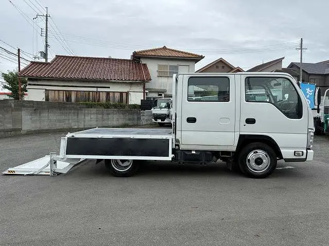 いすゞ エルフ TPG-NJR85A(2WD)の写真12