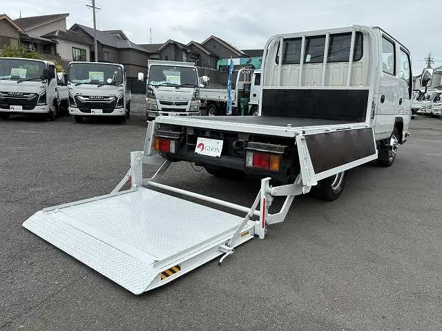 いすゞ エルフ TPG-NJR85A(2WD)の写真13