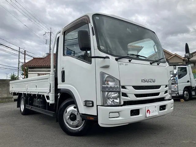 いすゞ エルフ TPG-NNR85AR(2WD)の写真3