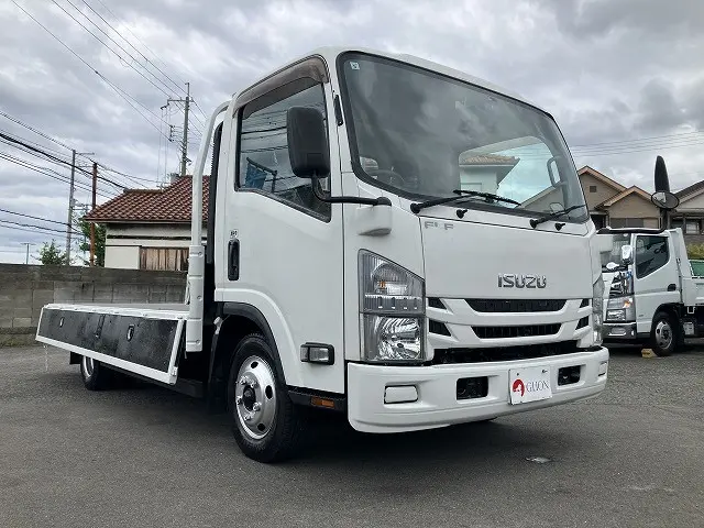 いすゞ エルフ TPG-NNR85AR(2WD)の写真10