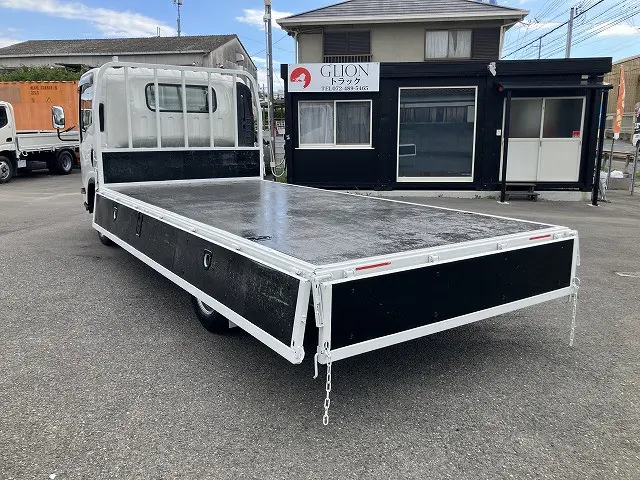 いすゞ エルフ TPG-NNR85AR(2WD)の写真13