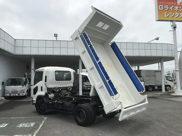 いすゞ フォワード SKG-FRR90S1(2WD)の写真6