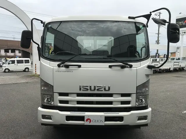 いすゞ フォワード SKG-FRR90S1(2WD)の写真10