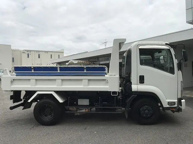 いすゞ フォワード SKG-FRR90S1(2WD)の写真13