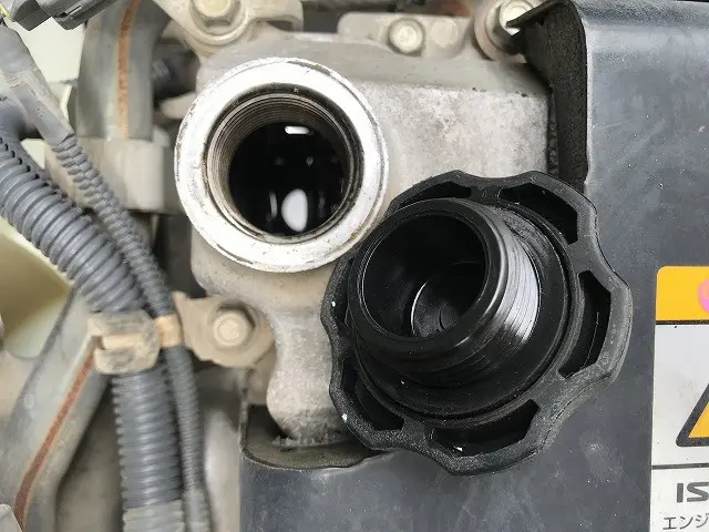 いすゞ フォワード SKG-FRR90S1(2WD)の写真24