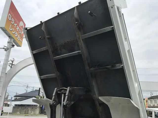 いすゞ フォワード SKG-FRR90S1(2WD)の写真35
