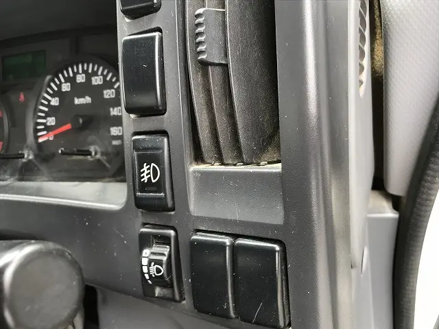 いすゞ フォワード SKG-FRR90S1(2WD)の写真42