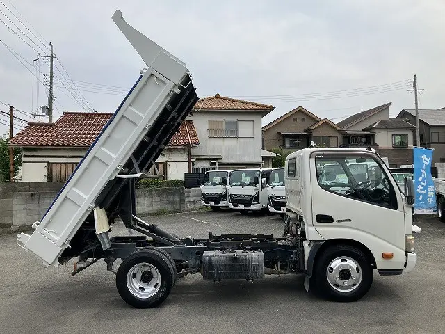 日野 デュトロ TKG-XZU620T(2WD)の写真5