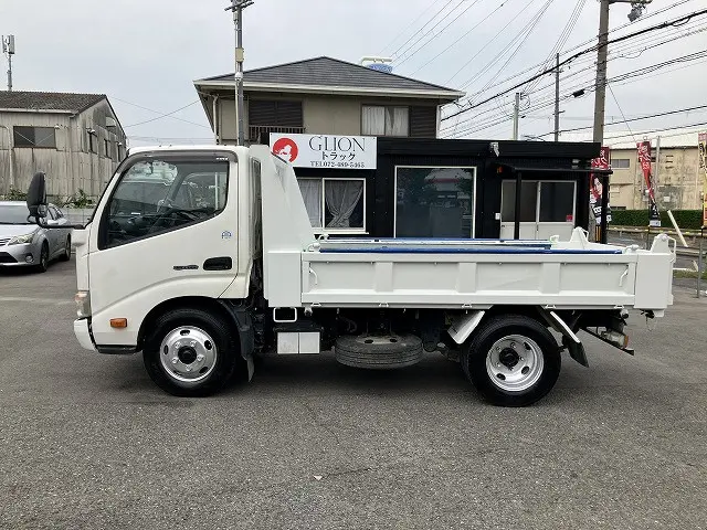 日野 デュトロ TKG-XZU620T(2WD)の写真11