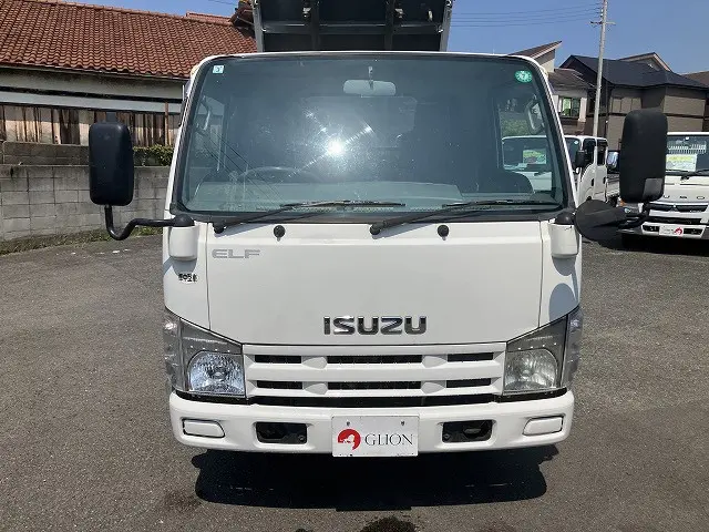 いすゞ エルフ SKG-NKR85AN(2WD)の写真2