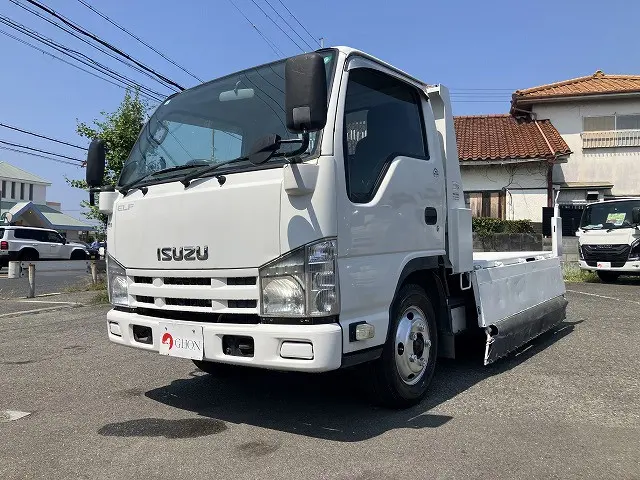 いすゞ エルフ SKG-NKR85AN(2WD)の写真16