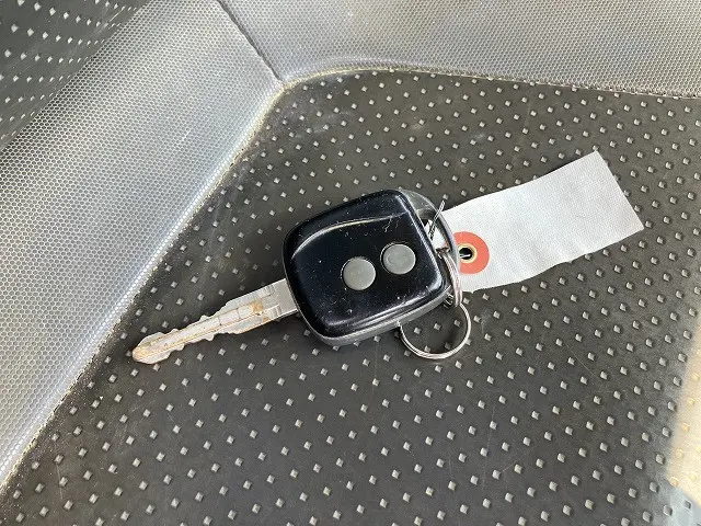 いすゞ エルフ SKG-NKR85AN(2WD)の写真46