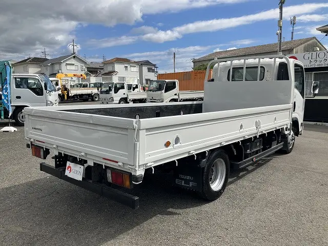いすゞ エルフ TKG-NPR85AR(2WD)の写真8