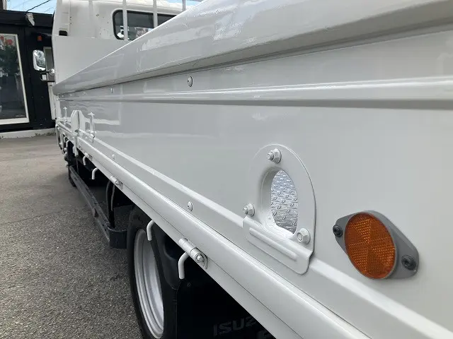 いすゞ エルフ TKG-NPR85AR(2WD)の写真18