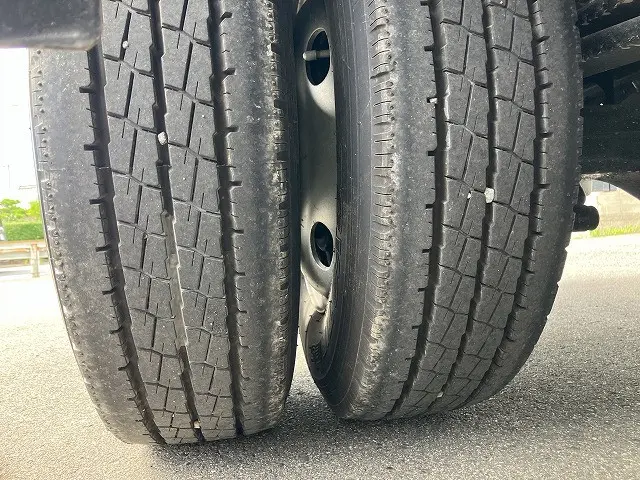 いすゞ エルフ TKG-NPR85AR(2WD)の写真22