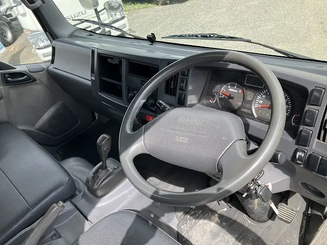 いすゞ エルフ TKG-NPR85AR(2WD)の写真29