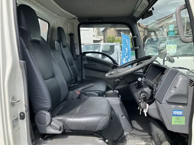 いすゞ エルフ TKG-NPR85AR(2WD)の写真37