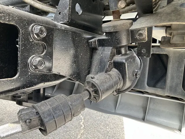 いすゞ エルフ TKG-NPR85AR(2WD)の写真48