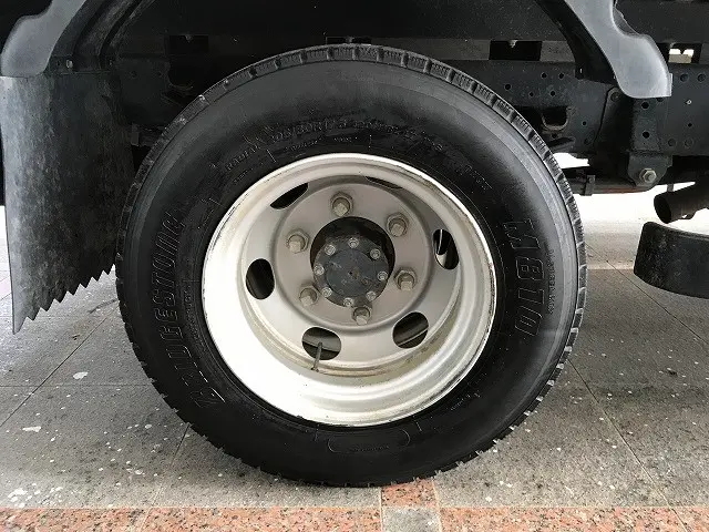 いすゞ エルフ SKG-NPR85AR(2WD)の写真26
