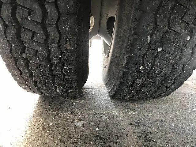 いすゞ エルフ SKG-NPR85AR(2WD)の写真32
