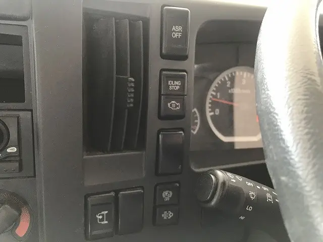 いすゞ エルフ SKG-NPR85AR(2WD)の写真36