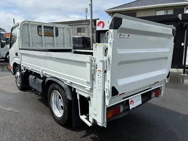 日野 デュトロ 2KG-XZU675M(4WD)の写真6