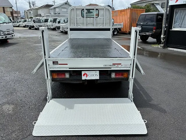 日野 デュトロ 2KG-XZU675M(4WD)の写真14