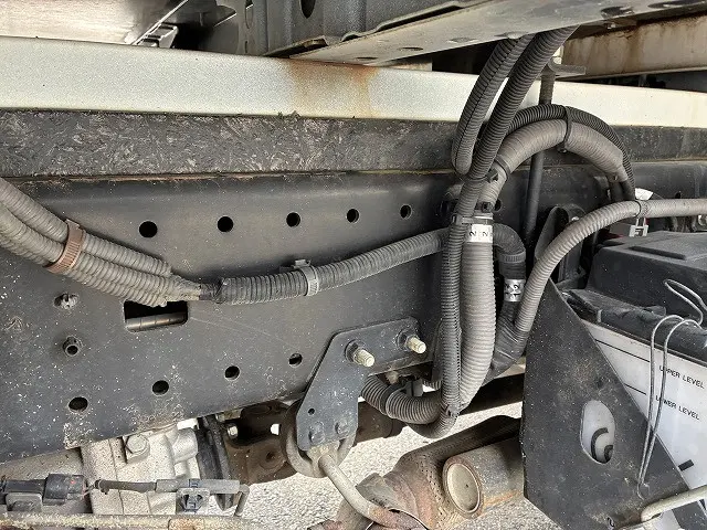 日野 デュトロ 2KG-XZU675M(4WD)の写真21
