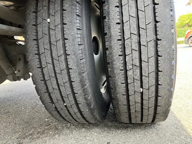いすゞ エルフ TRG-NLR85AR(2WD)の写真29