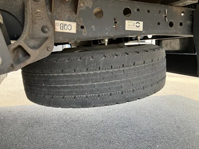 いすゞ エルフ TRG-NLR85AR(2WD)の写真30