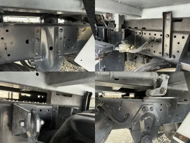 いすゞ エルフ TKG-NJR85AN(2WD)の写真18