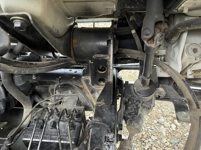 いすゞ エルフ TKG-NJR85AN(2WD)の写真27