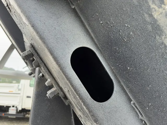 いすゞ エルフ TKG-NJR85AN(2WD)の写真32