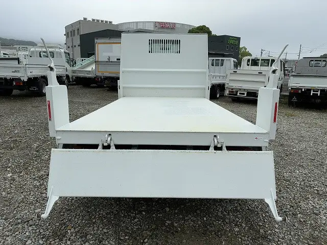 いすゞ エルフ TKG-NJR85AN(2WD)の写真39