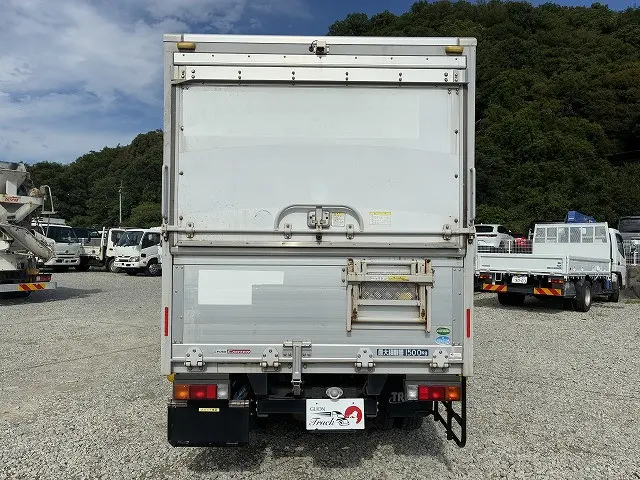 三菱 キャンター TPG-FBA00(2WD)の写真7