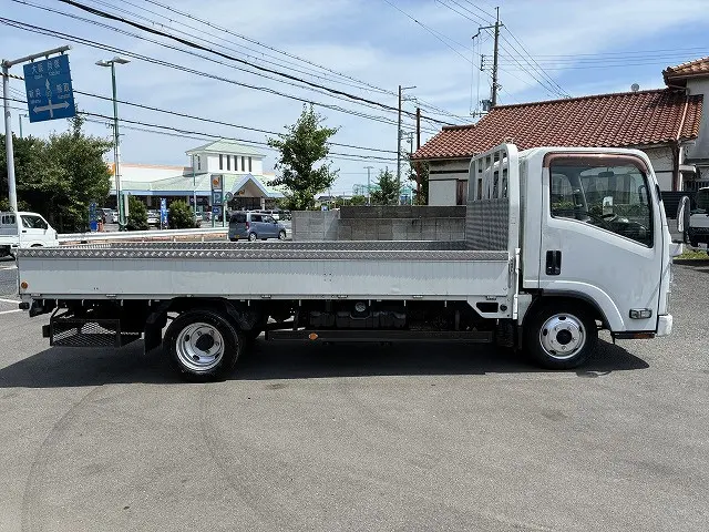 いすゞ エルフ SKG-NLR85AR(2WD)の写真5