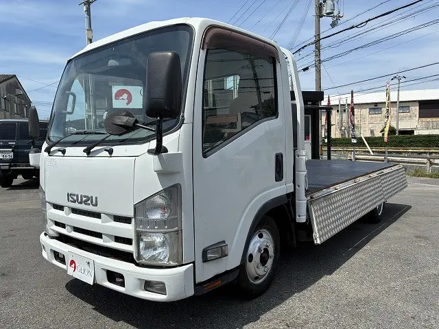 いすゞ エルフ SKG-NLR85AR(2WD)の写真9