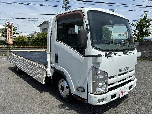 いすゞ エルフ SKG-NLR85AR(2WD)の写真10
