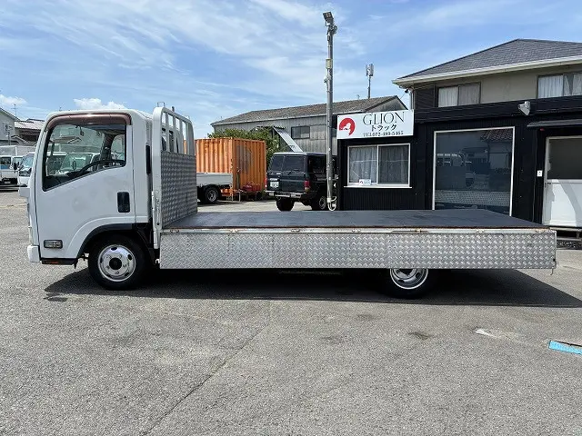 いすゞ エルフ SKG-NLR85AR(2WD)の写真11